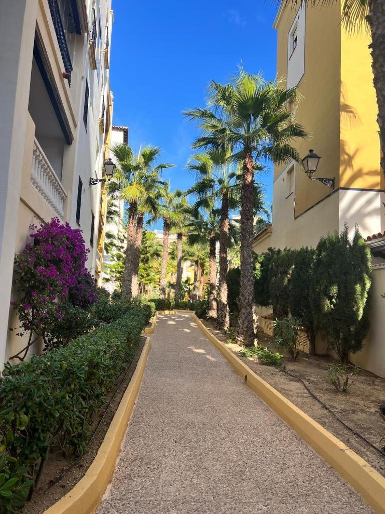 Apartamento Aldea Del Mar Torrevieja Extérieur photo